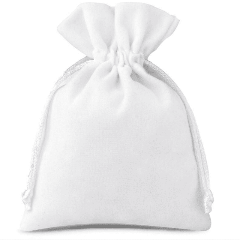 Medium White Velvet Bag (10x13cm)
